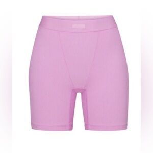 SKIMS SOFT LOUNGE PETAL RIB BOXERS